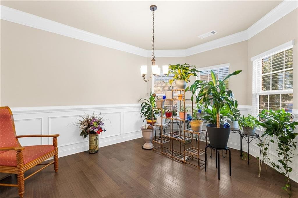 4 bedroom, 3 bathroom, 3,119 sq ft single family residence for sale at 1187 Kingston Hill Drive, Loganville, GA 30052 — photo 4
