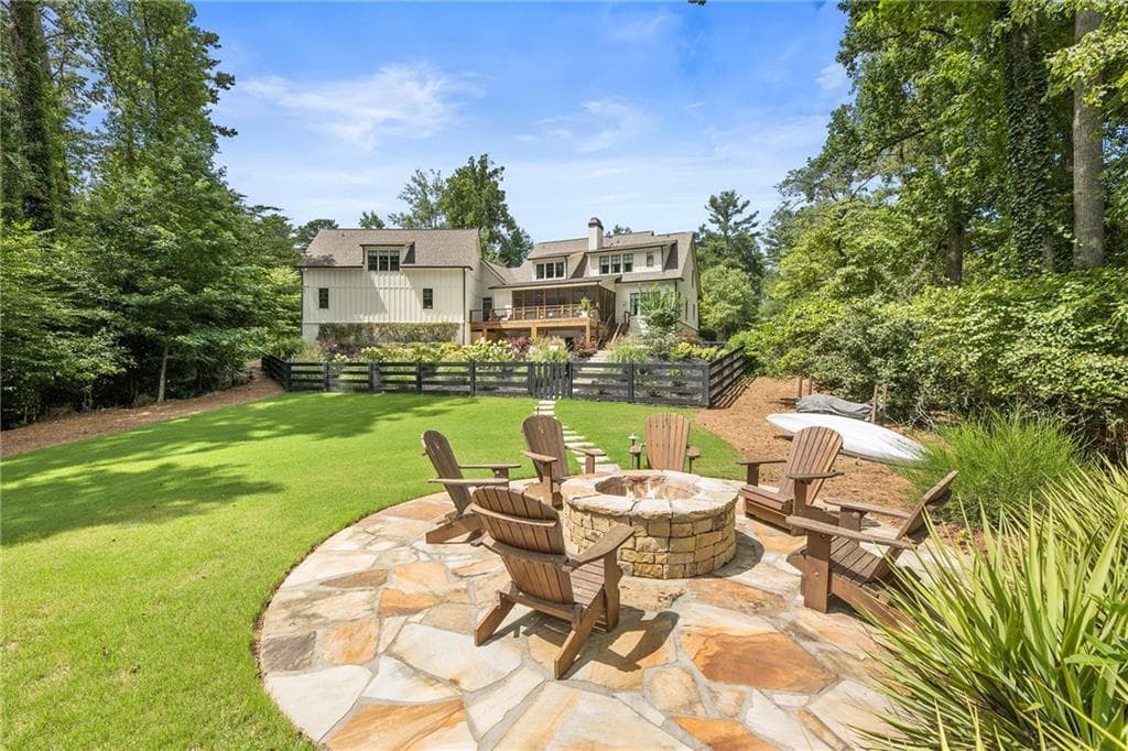 5 bedroom, 6 bathroom, 6,081 sq ft single family residence for sale at 2758 Batesville Road, Canton, GA 30115 — photo 4