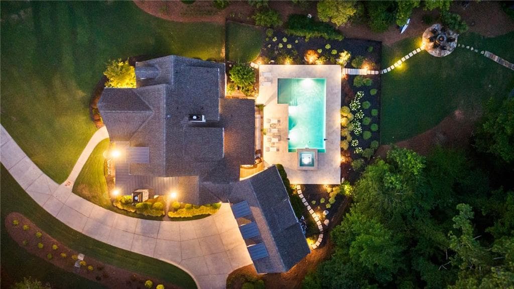 5 bedroom, 6 bathroom, 6,081 sq ft single family residence for sale at 2758 Batesville Road, Canton, GA 30115 — photo 5