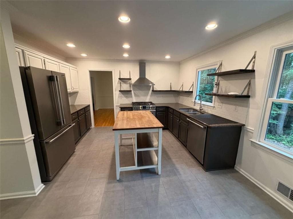 4 bedroom, 3 bathroom, 2,227 sq ft single family residence for rent at 190 Timber Oak Cove, Lawrenceville, GA 30043 for $2,695 a month — photo 7