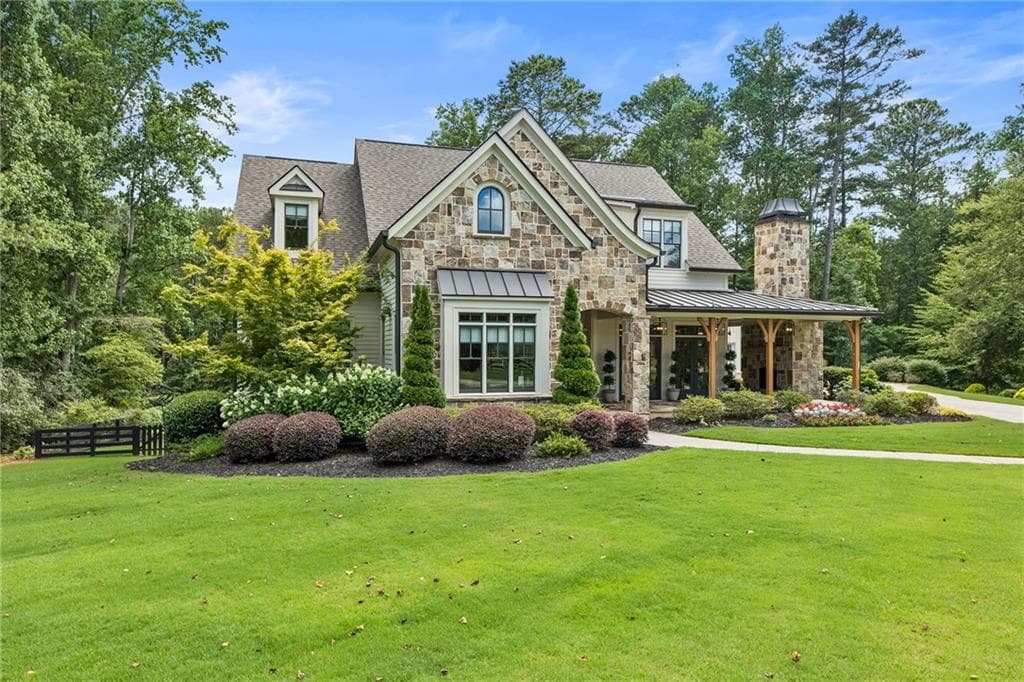 5 bedroom, 6 bathroom, 6,081 sq ft single family residence for sale at 2758 Batesville Road, Canton, GA 30115 — photo 7