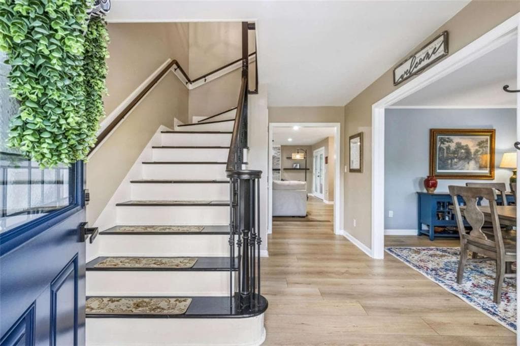 4 bedroom, 4 bathroom, 3,173 sq ft single family residence for sale at 32 Quail Run, Hoschton, GA 30548 — photo 10