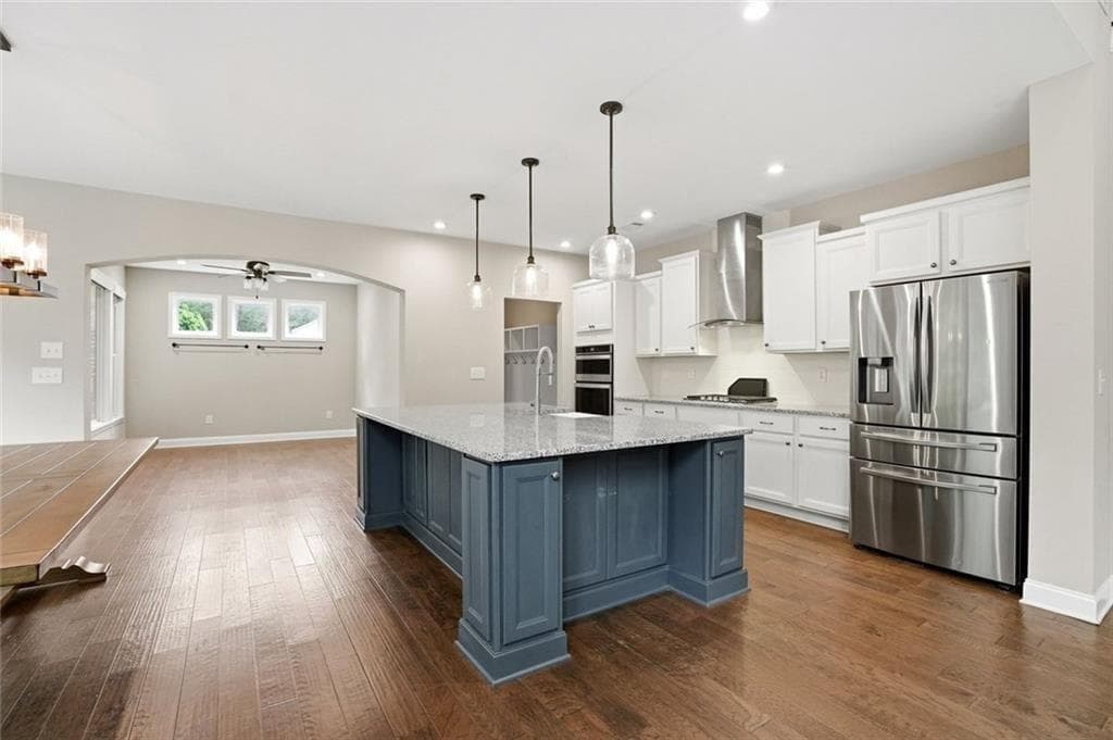 4 bedroom, 4 bathroom, 4,342 sq ft single family residence for sale at 195 Floating Leaf Way, Dallas, GA 30132 — photo 2