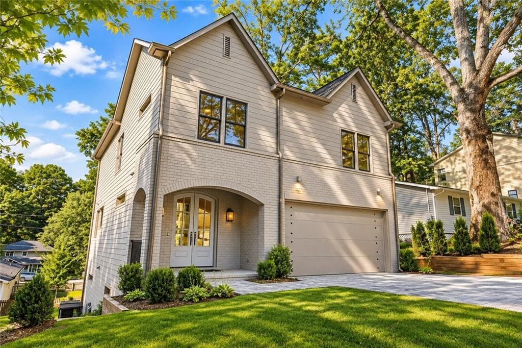 5 bedroom, 5 bathroom, 3,400 sq ft single family residence for sale at 3156 Zion Street, Scottdale, GA 30079 — photo 2