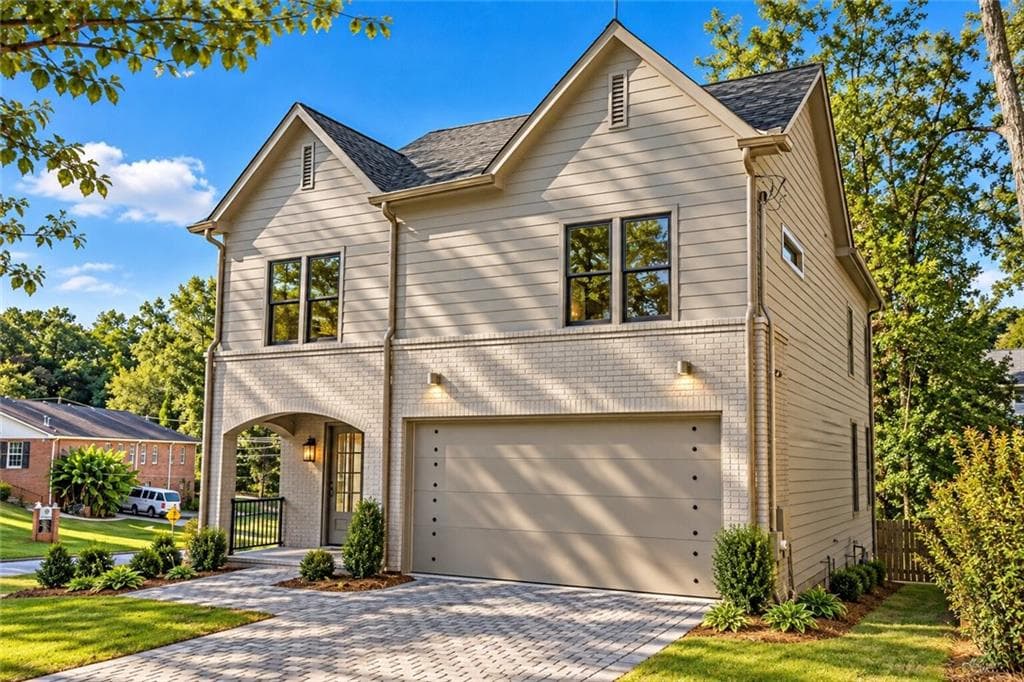 5 bedroom, 5 bathroom, 3,400 sq ft single family residence for sale at 3156 Zion Street, Scottdale, GA 30079 — photo 3