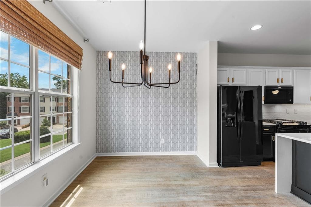3 bedroom, 4 bathroom, 1,890 sq ft townhouse for sale at 3635 Chattahoochee Summit Drive 14, Atlanta, GA 30339 — photo 8