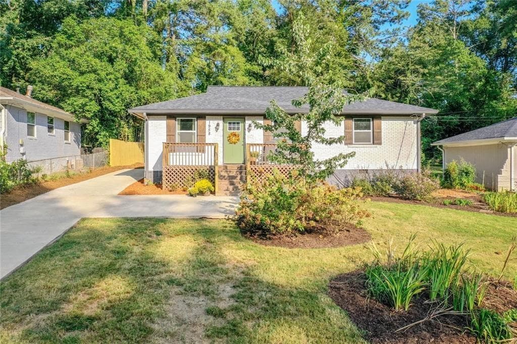 3 bedroom, 2 bathroom, 1,323 sq ft single family residence for sale at 1958 Rosewood Road, Decatur, GA 30032 — photo 2