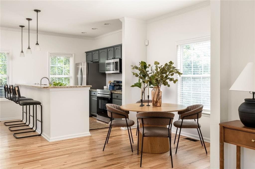 3 bedroom, 3 bathroom, 1,504 sq ft single family residence for sale at 37 Montgomery Street, Atlanta, GA 30307 — photo 4