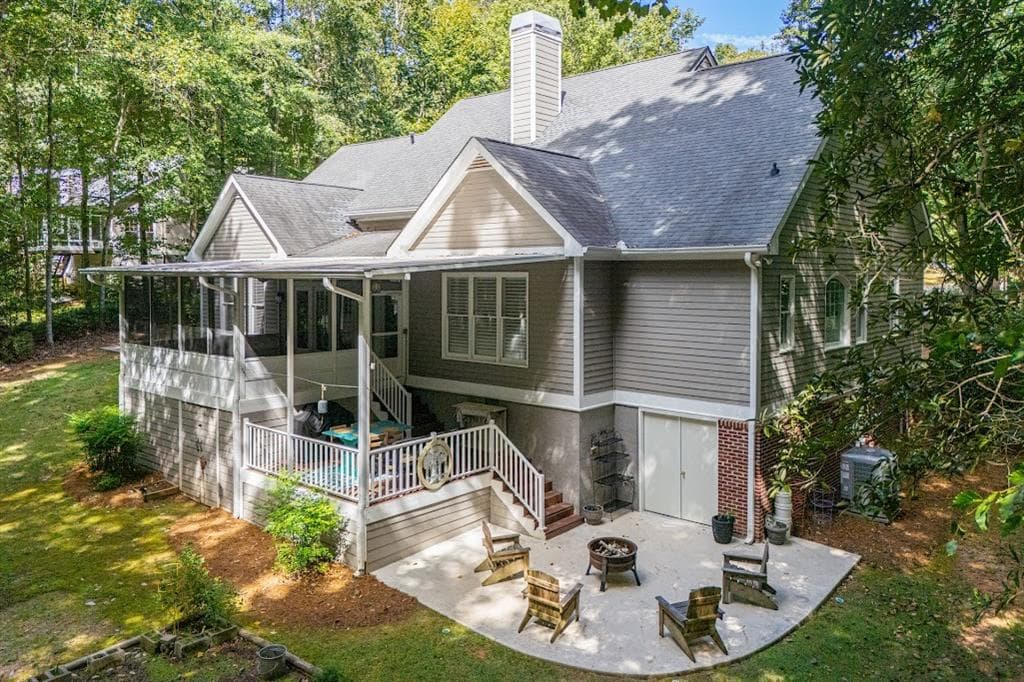 5 bedroom, 4 bathroom, 3,684 sq ft single family residence for sale at 55 Wynridge Drive, Carrollton, GA 30116 — photo 3