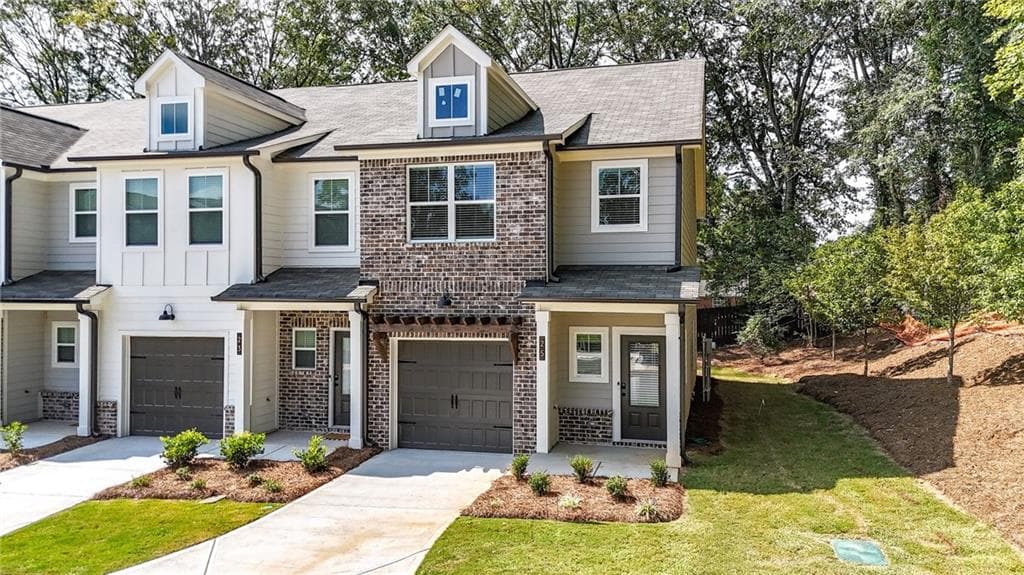 3 bedroom, 3 bathroom, 1,585 sq ft townhouse for sale at 25 Sparks Way, Austell, GA 30106 — photo 2