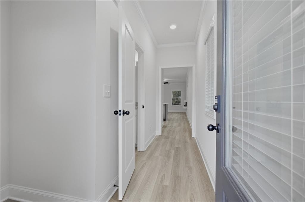 3 bedroom, 3 bathroom, 1,585 sq ft townhouse for sale at 25 Sparks Way, Austell, GA 30106 — photo 6