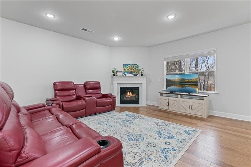 4 bedroom, 3 bathroom, 2,342 sq ft single family residence for sale at 5915 Pinnacle View Road, Cumming, GA 30040 — photo 4