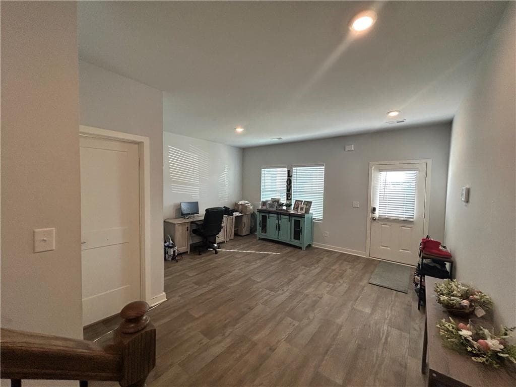 5 bedroom, 4 bathroom, 3,402 sq ft single family residence for sale at 942 Teabiscuit Way, Mcdonough, GA 30253 — photo 4