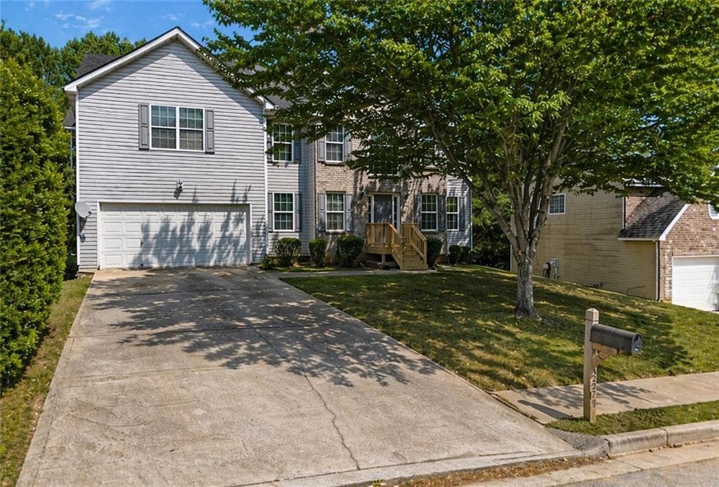 5 bedroom, 3 bathroom, 3,434 sq ft single family residence for sale at 3275 Hunting Creek Pass, Douglasville, GA 30135