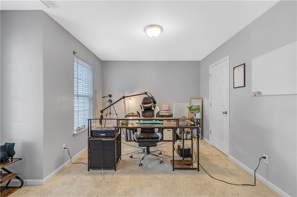 5 bedroom, 3 bathroom, 3,434 sq ft single family residence for sale at 3275 Hunting Creek Pass, Douglasville, GA 30135 — photo 4
