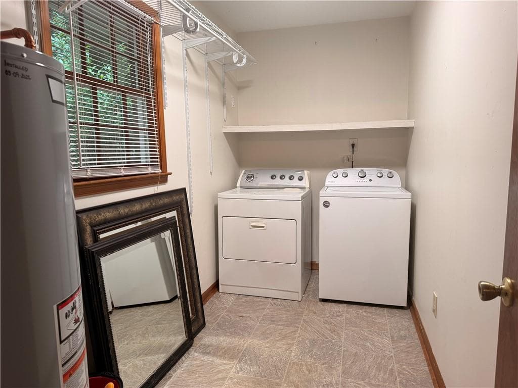 3 bedroom, 2 bathroom, 1,261 sq ft single family residence for rent at 305 Deergrass Trail, Peachtree City, GA 30269 for $2,250 a month — photo 7