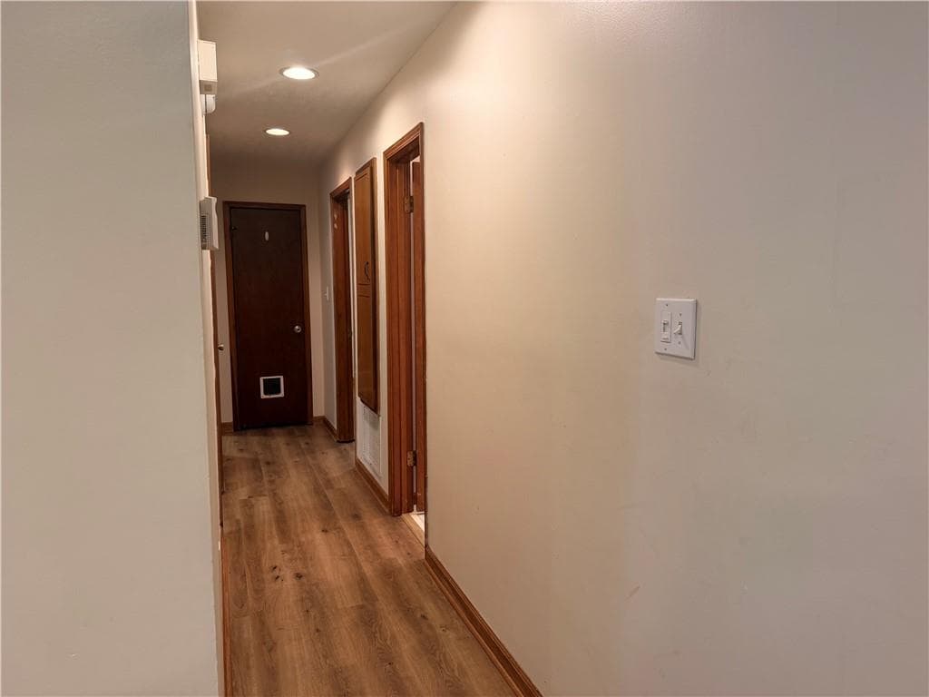 3 bedroom, 2 bathroom, 1,261 sq ft single family residence for rent at 305 Deergrass Trail, Peachtree City, GA 30269 for $2,250 a month — photo 8