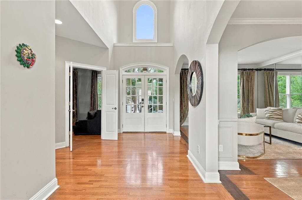 5 bedroom, 4 bathroom, 4,074 sq ft single family residence for sale at 1699 Harlington Road, Smyrna, GA 30082 — photo 4