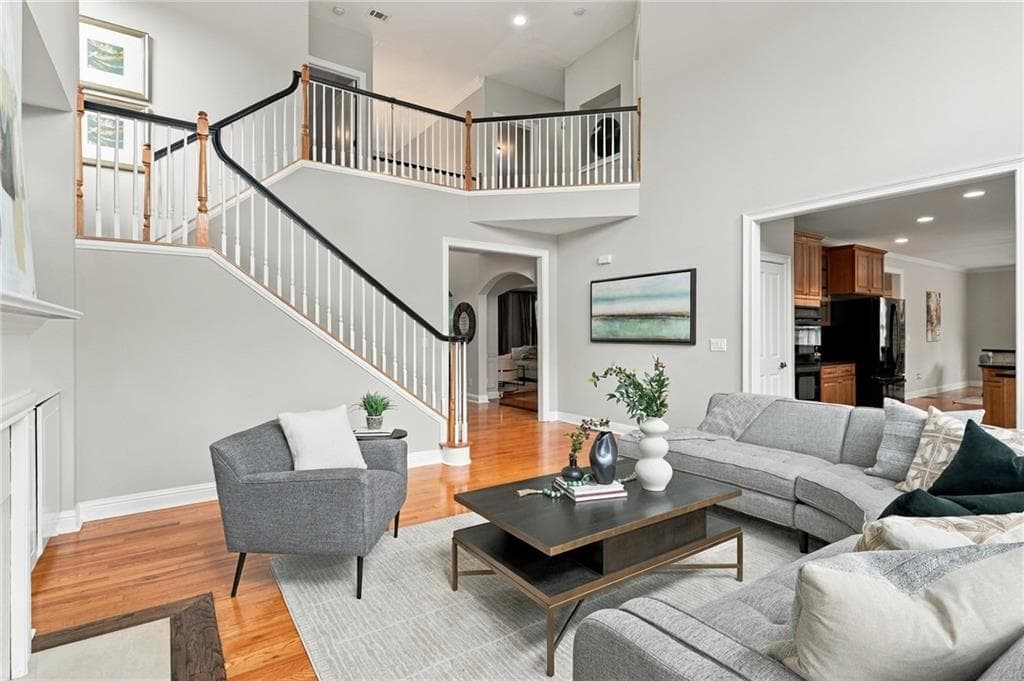 5 bedroom, 4 bathroom, 4,074 sq ft single family residence for sale at 1699 Harlington Road, Smyrna, GA 30082 — photo 5