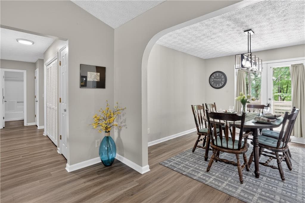 4 bedroom, 2 bathroom, 2,252 sq ft single family residence for rent at 2562 Kennesaw Springs Court, Kennesaw, GA 30144 for $2,400 a month — photo 9