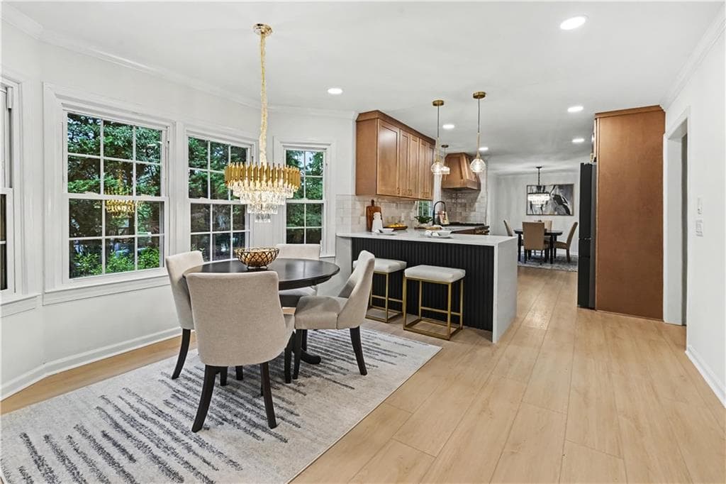 5 bedroom, 3 bathroom, 4,244 sq ft single family residence for sale at 1498 Meadowcreek Court, Dunwoody, GA 30338 — photo 3