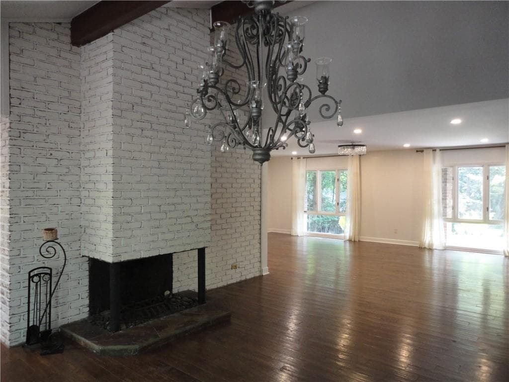 3 bedroom, 2 bathroom, 2,048 sq ft single family residence for rent at 300 Cedar Knoll Court, Roswell, GA 30076 for $2,700 a month — photo 10