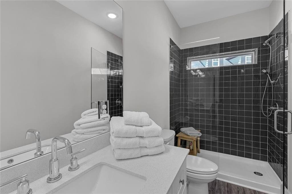 3 bedroom, 4 bathroom, 1,839 sq ft townhouse for sale at 1981 Sea Cove Point, Atlanta, GA 30318 — photo 8