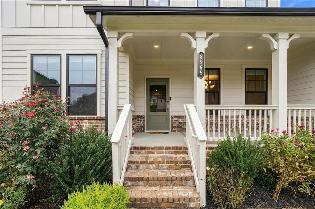 5 bedroom, 4 bathroom, 3,628 sq ft single family residence for sale at 8965 Tanner Crescent, Ball Ground, GA 30107 — photo 6