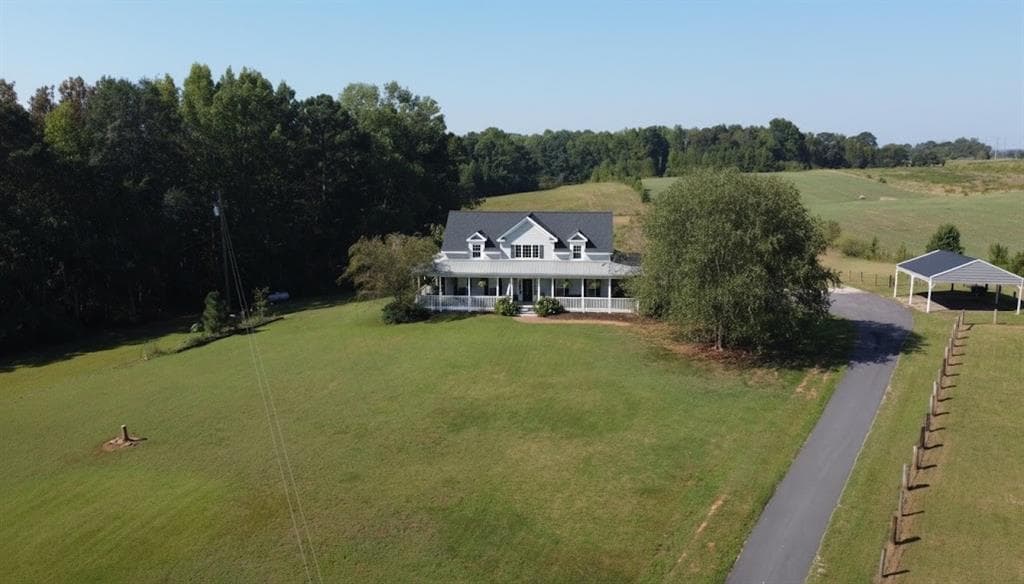 5 bedroom, 5 bathroom, 4,084 sq ft single family residence for sale at 575 Liberty Church Road, Carrollton, GA 30116 — photo 3