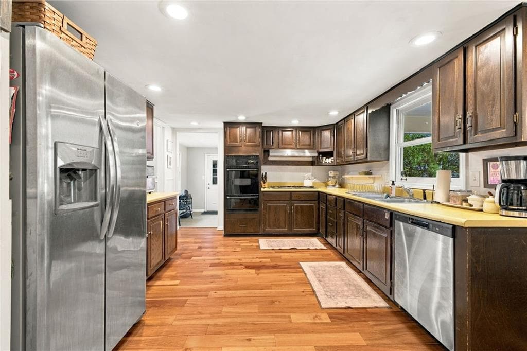 4 bedroom, 3 bathroom single family residence for sale at 134 Keown Road, Rome, GA 30161 — photo 4