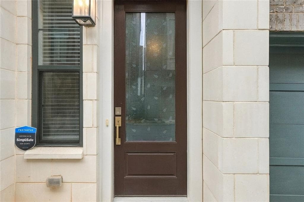 3 bedroom, 5 bathroom, 2,505 sq ft single family residence for sale at 579 Broadview Place, Atlanta, GA 30324 — photo 6