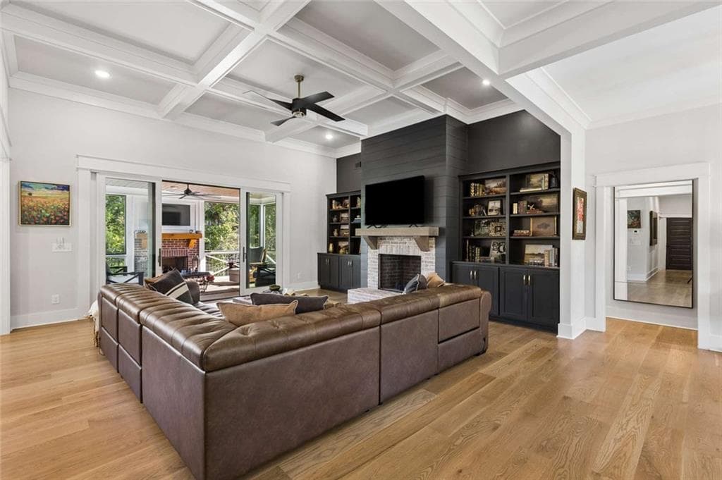 3 bedroom, 2 bathroom, 2,432 sq ft single family residence for sale at 208 Sawyers Farm Drive, Waleska, GA 30183 — photo 9