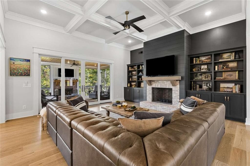 3 bedroom, 2 bathroom, 2,432 sq ft single family residence for sale at 208 Sawyers Farm Drive, Waleska, GA 30183 — photo 10