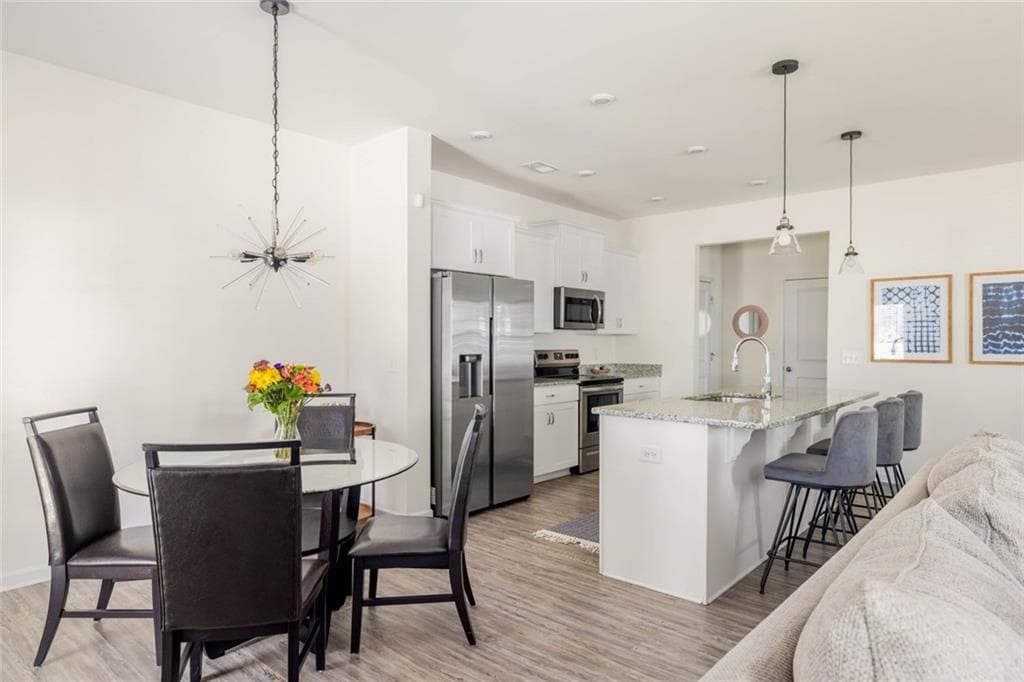 3 bedroom, 3 bathroom, 2,014 sq ft townhouse for sale at 139 Inman Drive, Canton, GA 30114 — photo 10