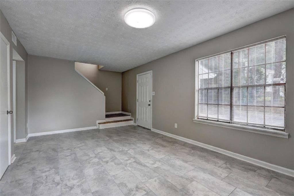 4 bedroom, 3 bathroom, 1,426 sq ft single family residence for sale at 738 Dunaire Way, Jonesboro, GA 30238 — photo 10