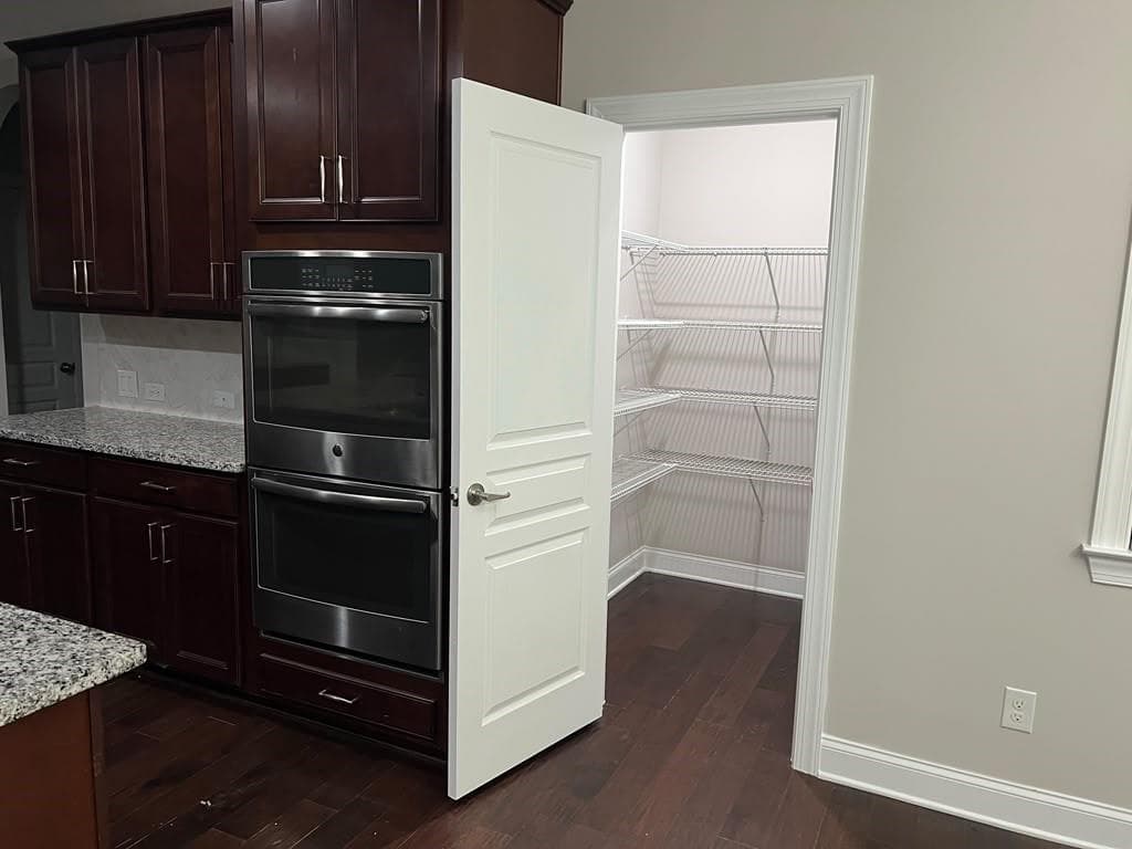 5 bedroom, 4 bathroom, 2,779 sq ft single family residence for rent at 620 Leland Parkway, Cumming, GA 30041 for $3,000 a month — photo 10