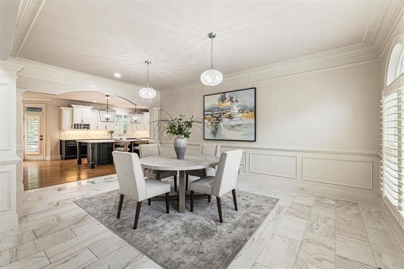 6 bedroom, 7 bathroom, 5,125 sq ft single family residence for sale at 392 Lum Crowe Road, Roswell, GA 30075 — photo 6