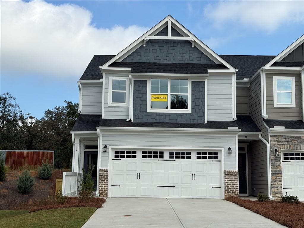 3 bedroom, 3 bathroom, 2,062 sq ft townhouse for sale at 14 Trace Bluff, Dawsonville, GA 30534