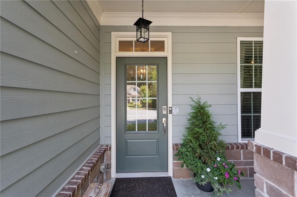 3 bedroom, 3 bathroom, 2,726 sq ft single family residence for sale at 605 Greenbow Lane, Canton, GA 30115 — photo 4