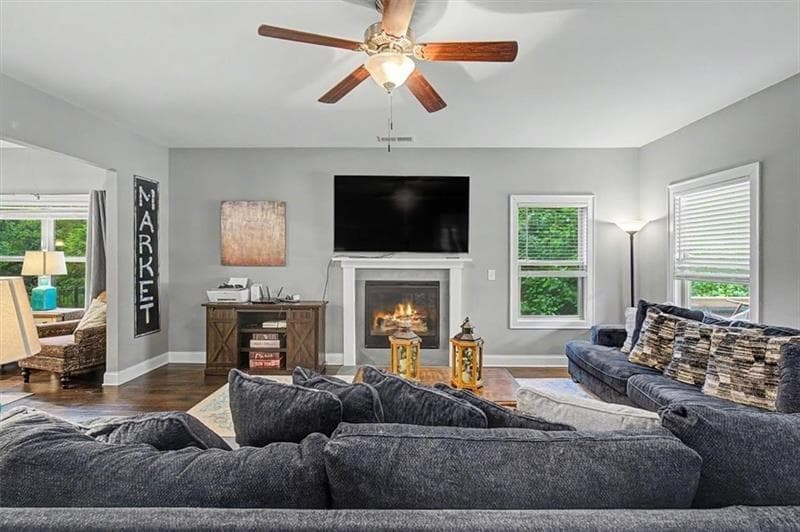 6 bedroom, 4 bathroom, 4,605 sq ft single family residence for sale at 14 Creekview Drive, Cartersville, GA 30120 — photo 6