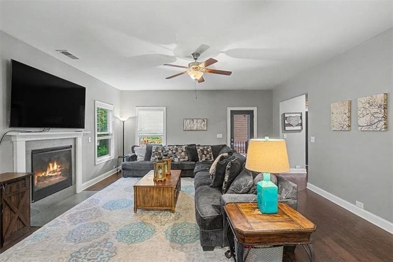 6 bedroom, 4 bathroom, 4,605 sq ft single family residence for sale at 14 Creekview Drive, Cartersville, GA 30120 — photo 8