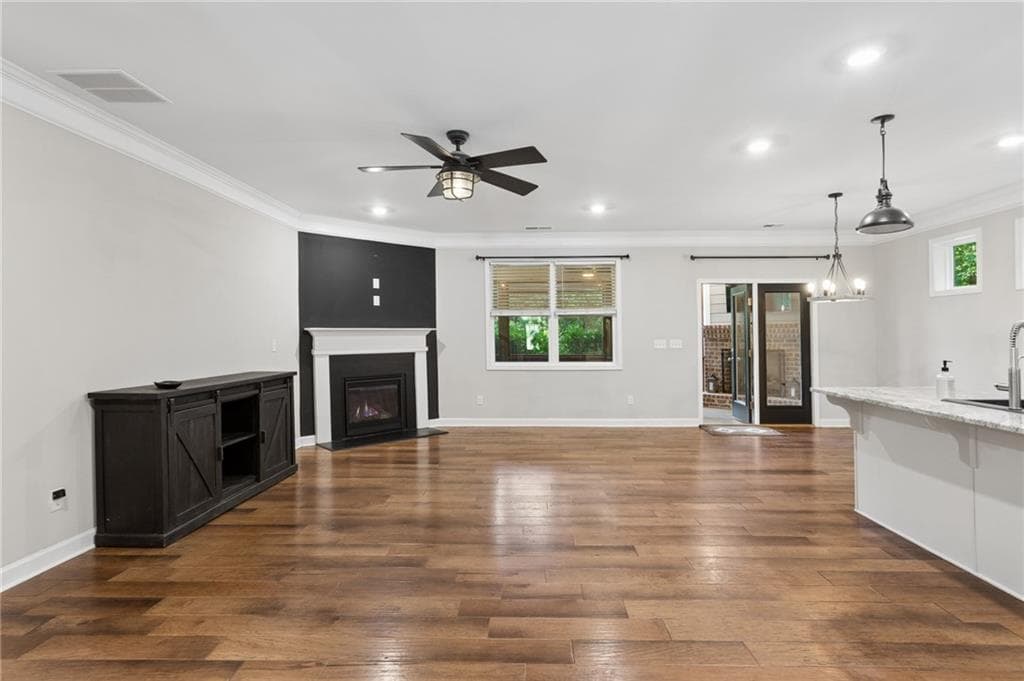 3 bedroom, 3 bathroom, 2,726 sq ft single family residence for sale at 605 Greenbow Lane, Canton, GA 30115 — photo 6