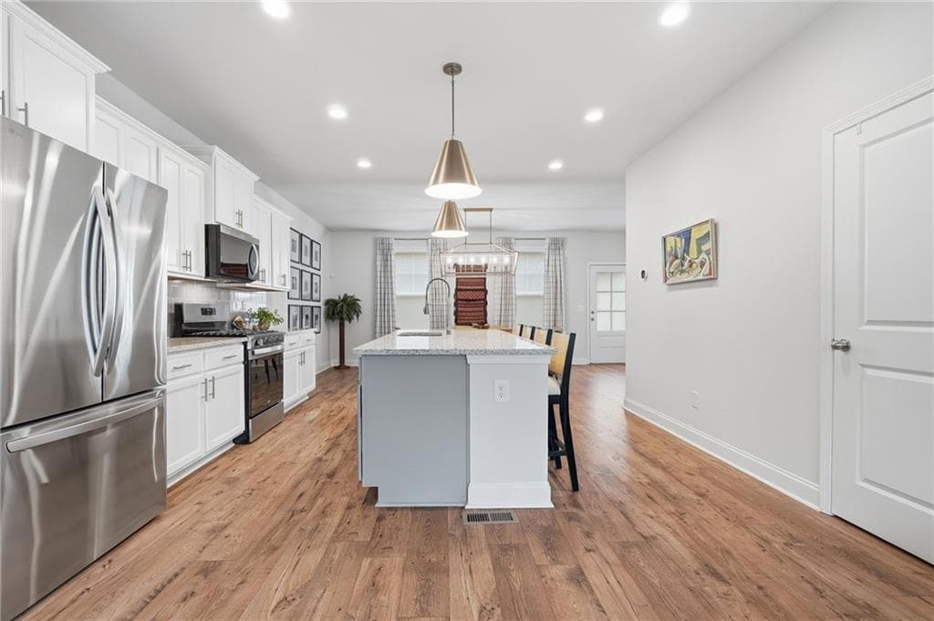 3 bedroom, 4 bathroom, 2,254 sq ft townhouse for sale at 1242 Ainsworth Alley, Sugar Hill, GA 30518 — photo 10