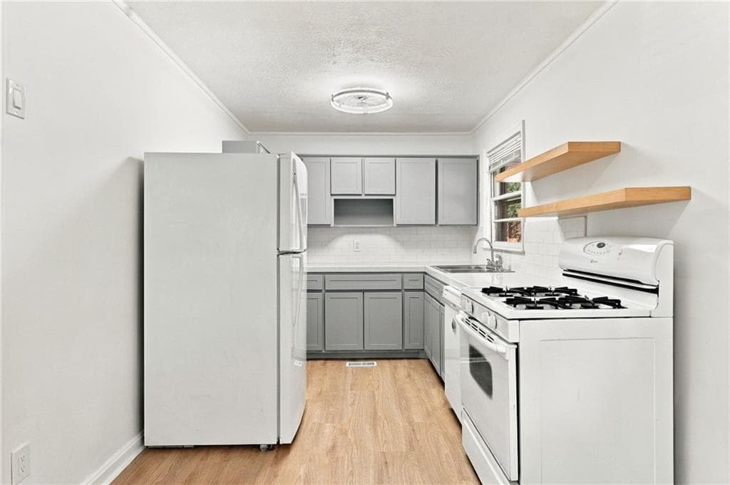 3 bedroom, 1 bathroom, 1,150 sq ft single family residence for sale at 179 Long Drive, Marietta, GA 30060 — photo 7