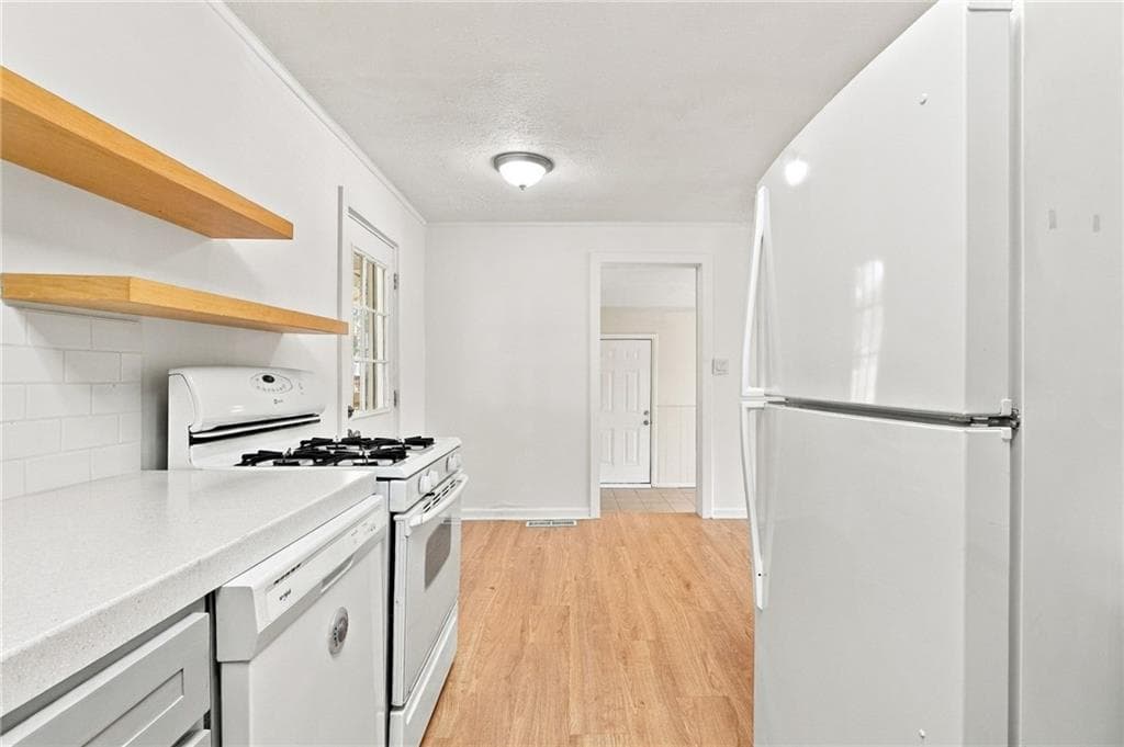3 bedroom, 1 bathroom, 1,150 sq ft single family residence for sale at 179 Long Drive, Marietta, GA 30060 — photo 10
