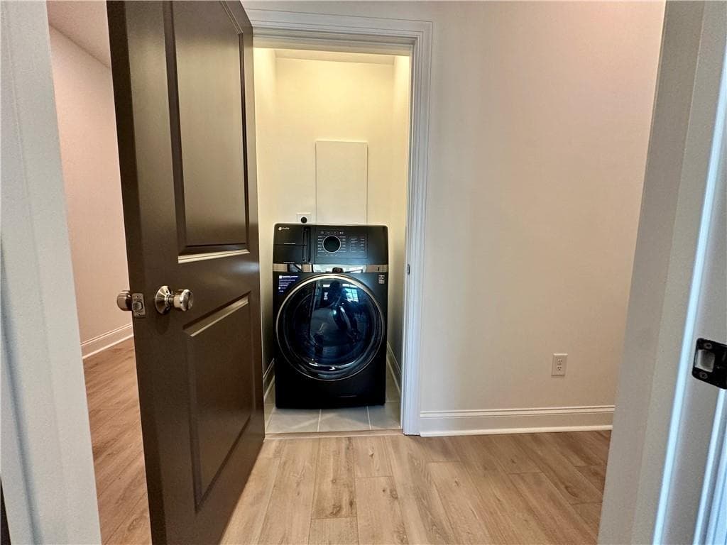 3 bedroom, 4 bathroom, 1,703 sq ft condominium for sale at 532 Alice Way D8, Cumming, GA 30040 — photo 5