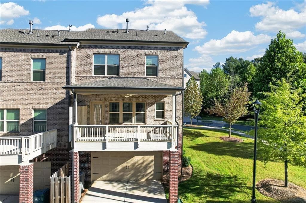 3 bedroom, 4 bathroom, 3,192 sq ft townhouse for sale at 282 Commons Avenue, Woodstock, GA 30188 — photo 7