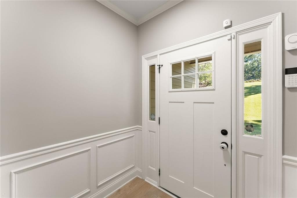 3 bedroom, 2 bathroom, 2,069 sq ft single family residence for sale at 3588 Phoenix Cove Drive, Gainesville, GA 30506 — photo 8