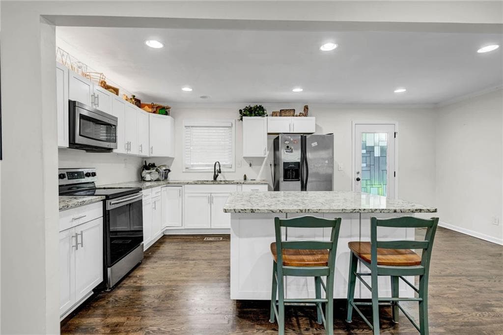 3 bedroom, 2 bathroom, 1,300 sq ft single family residence for sale at 740 Tara Circle, Atlanta, GA 30354 — photo 10