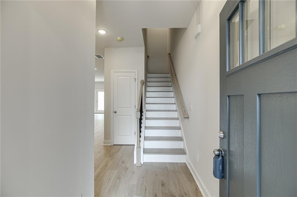 3 bedroom, 3 bathroom, 1,834 sq ft townhouse for sale at 757 Woods Chapel Road Lot 98, Sugar Hill, GA 30518 — photo 4
